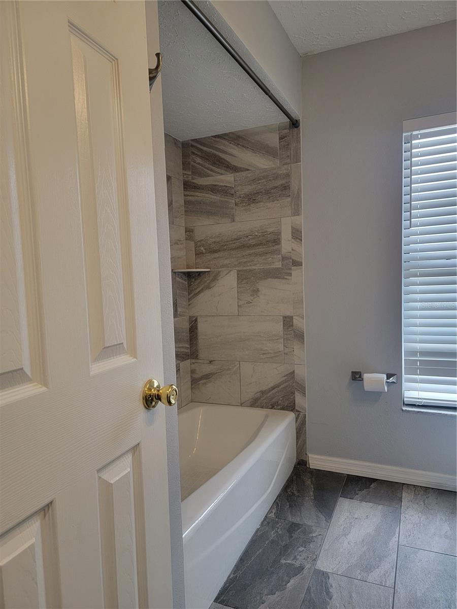2901 BEAGLE PL