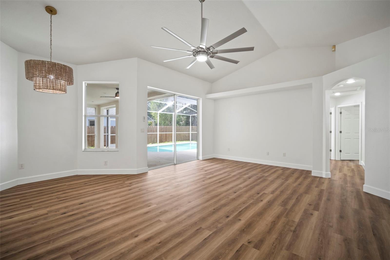 4636 RIVER OVERLOOK DR