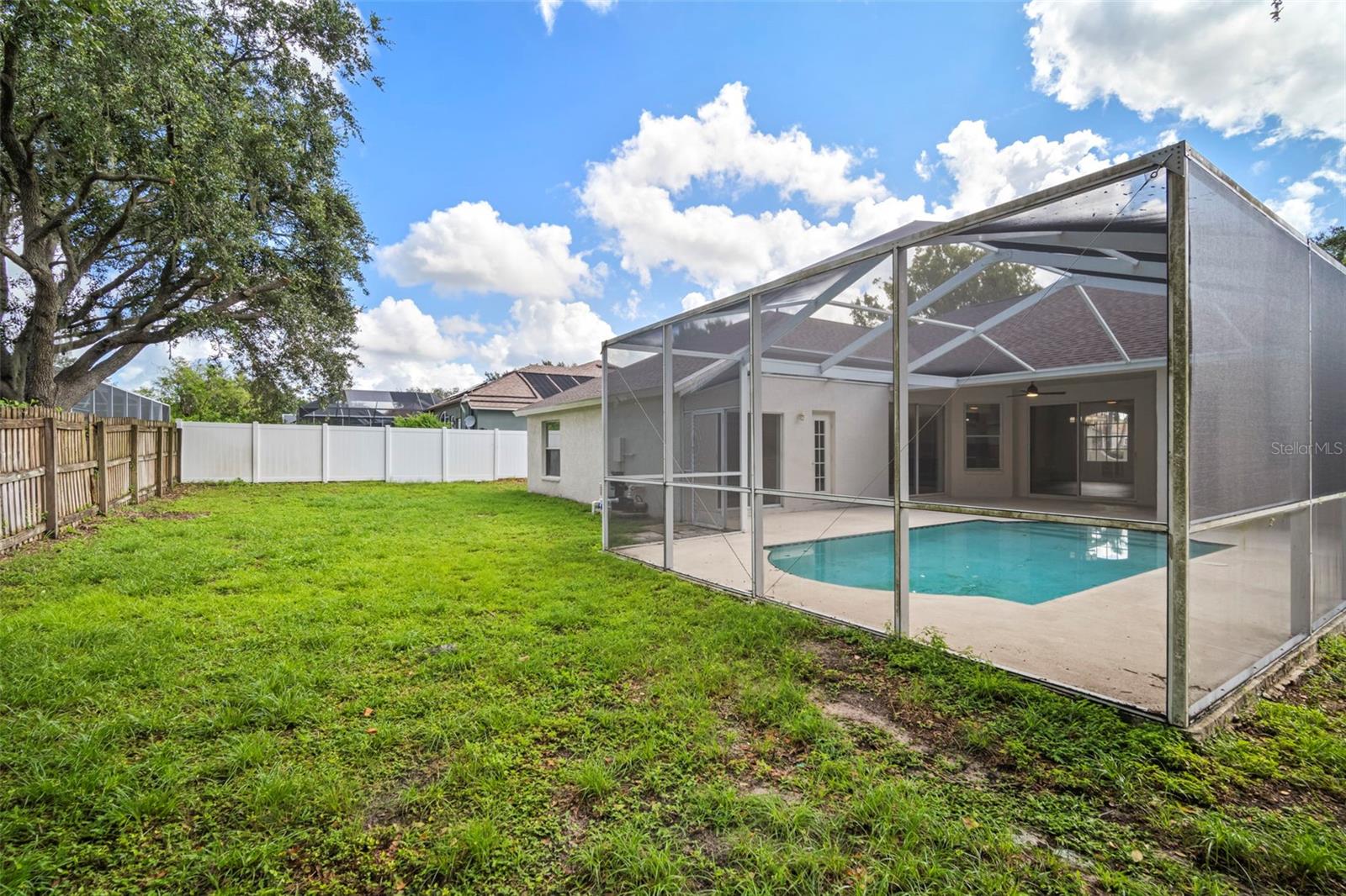 4636 RIVER OVERLOOK DR