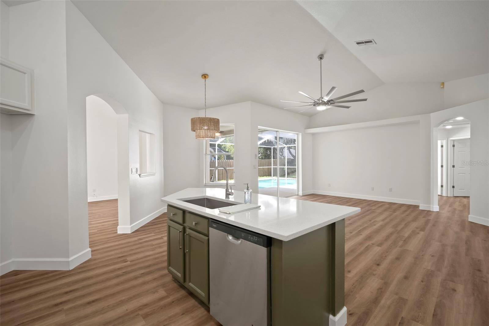 4636 RIVER OVERLOOK DR