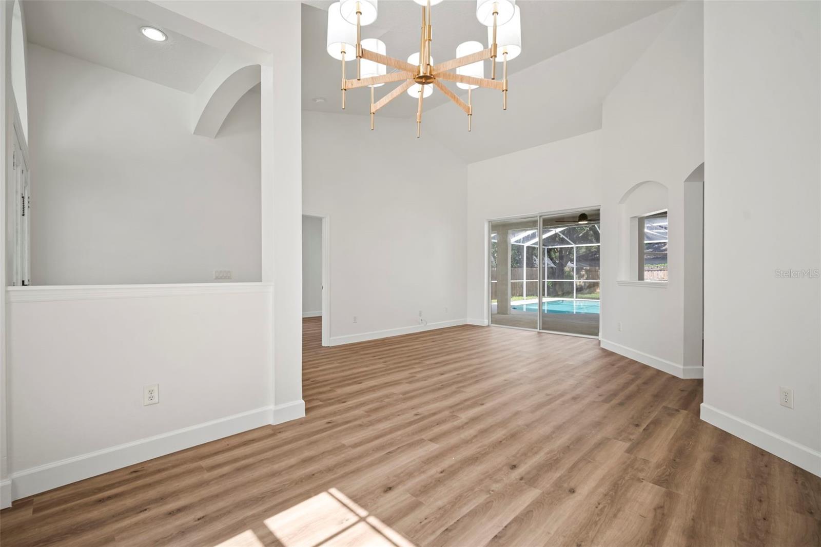 4636 RIVER OVERLOOK DR