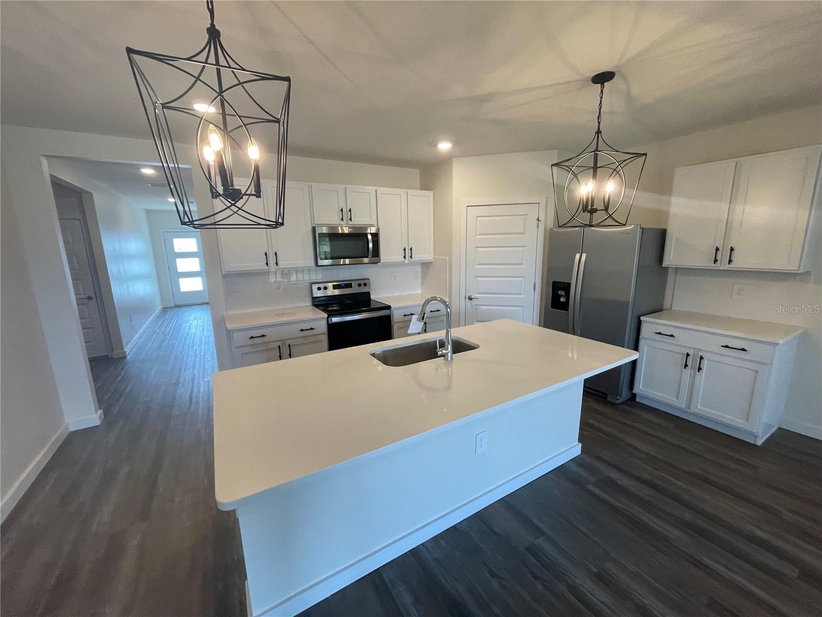 17205 BARNWOOD PL