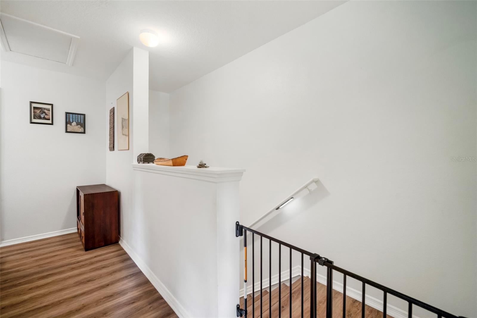 2651 OLEANDER LAKES DR