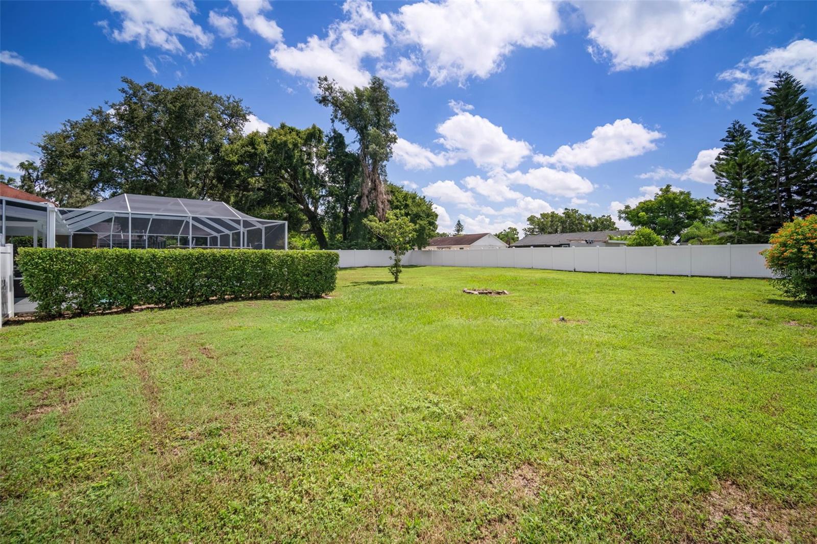 1505 FOX HILL PL