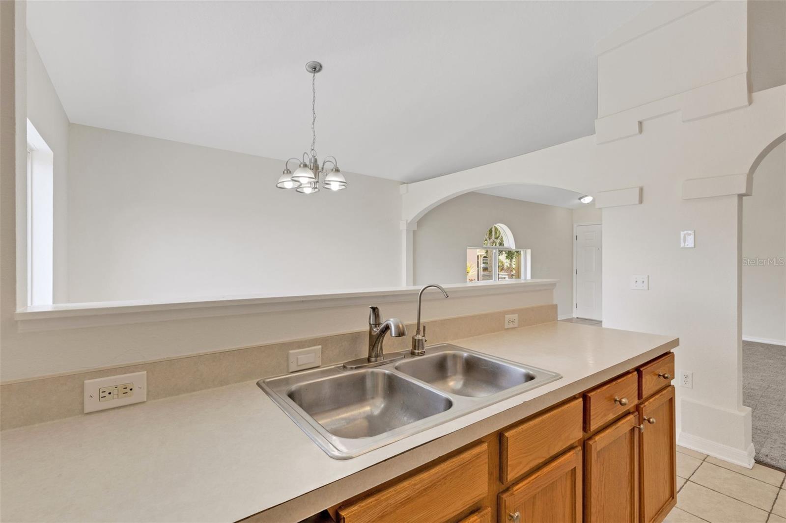 13622 SILVER CHARM CT