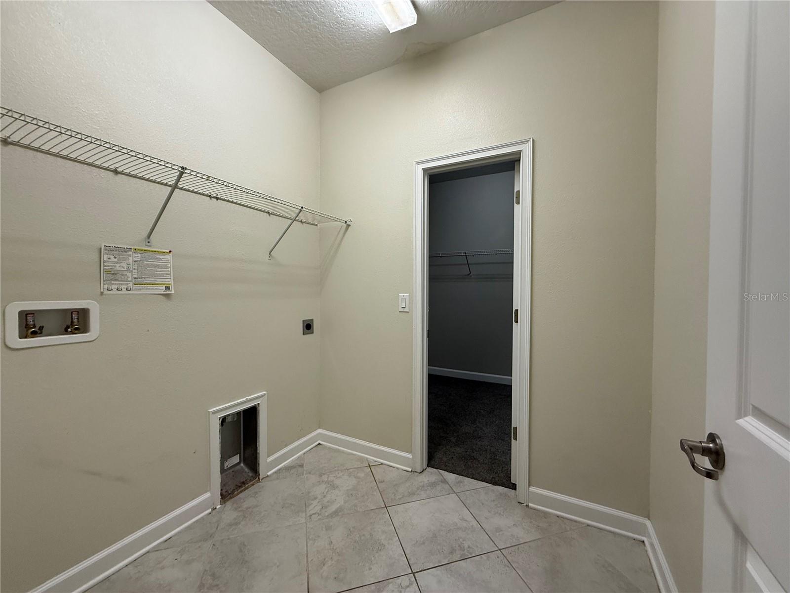 1444 BUNKER DR
