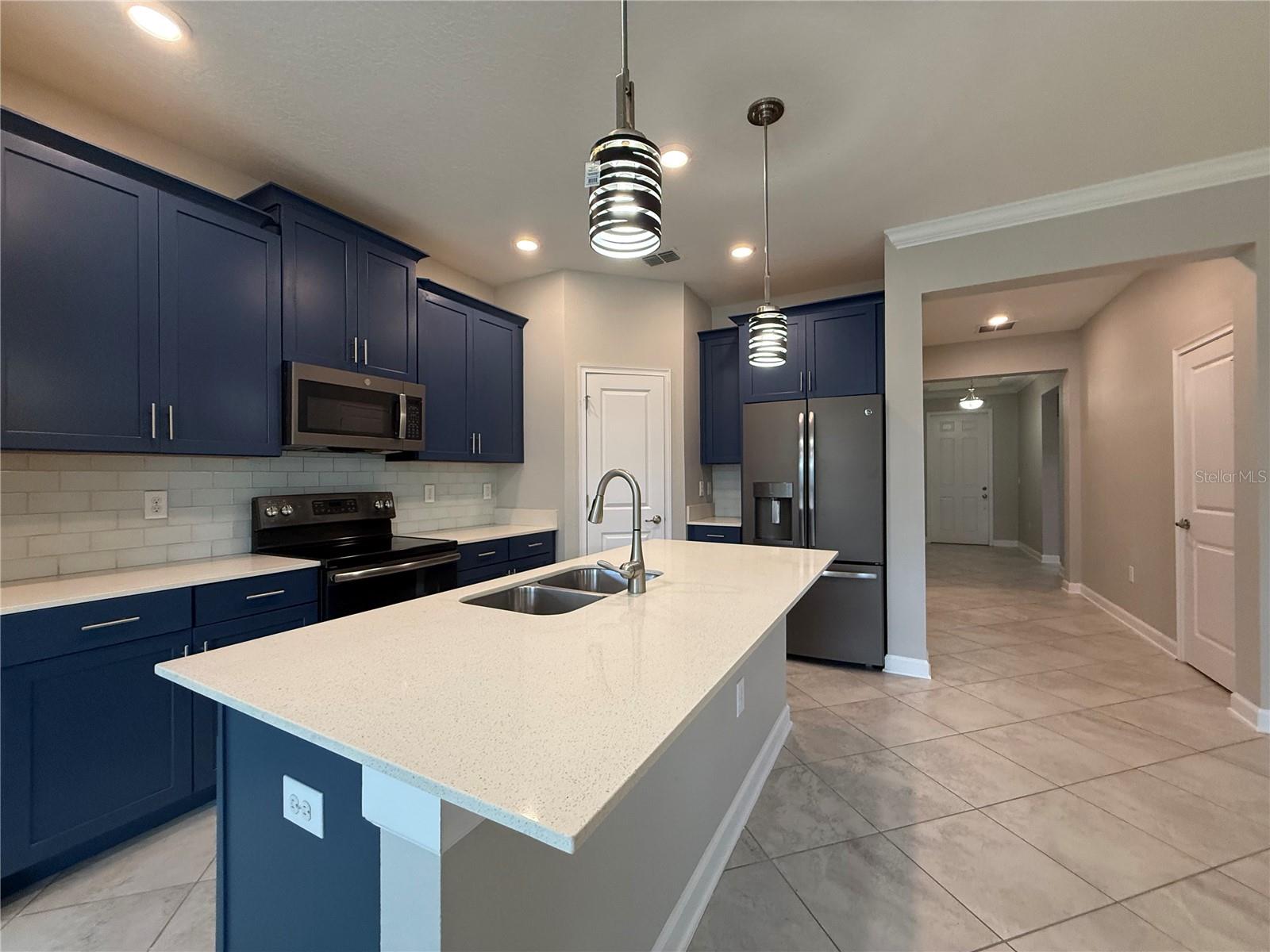 1444 BUNKER DR