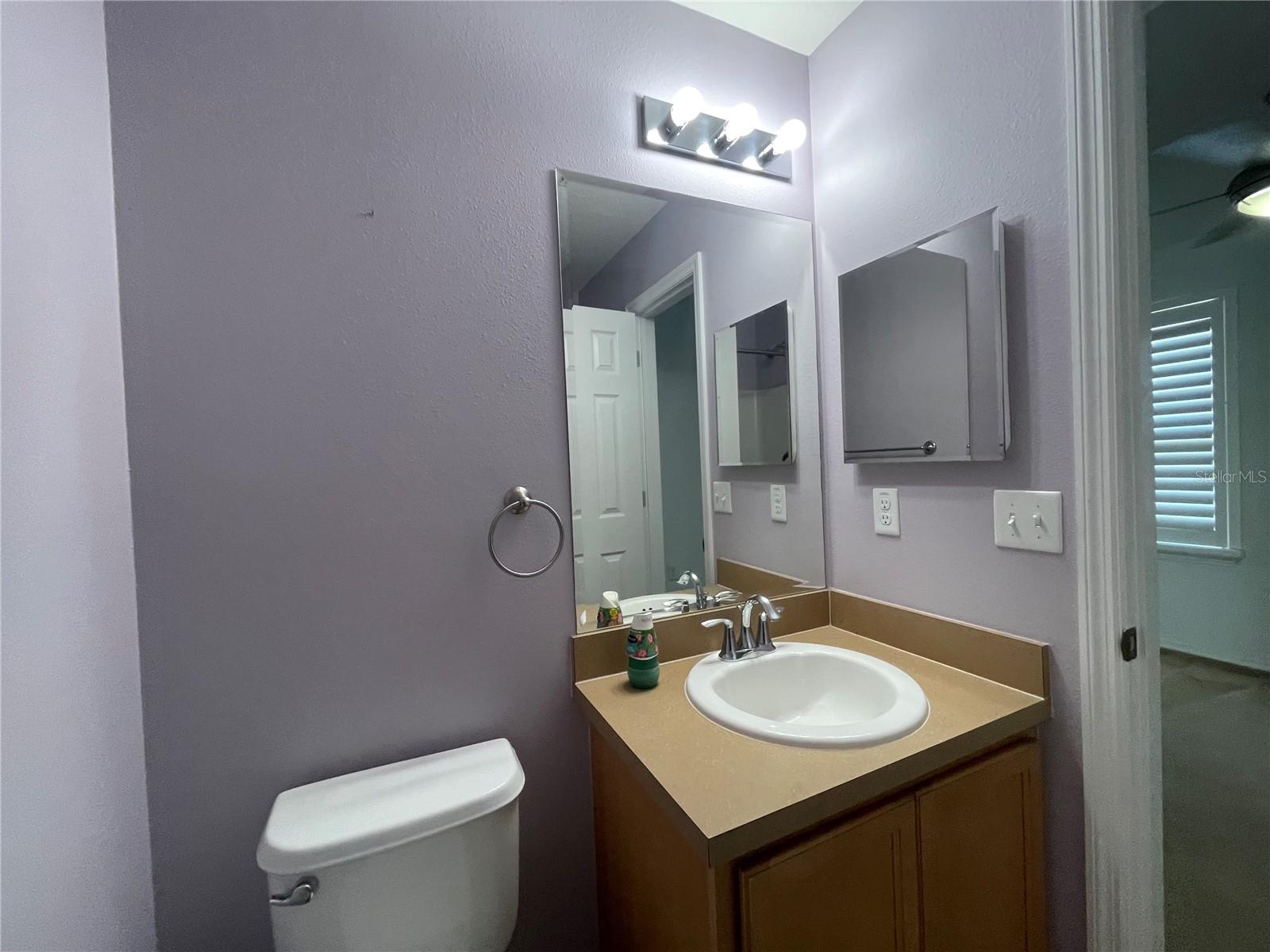 8944 WHITE SAGE LOOP #3204