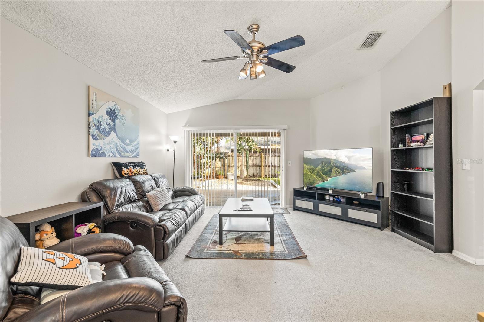 4416 COUNTRY HILLS BLVD