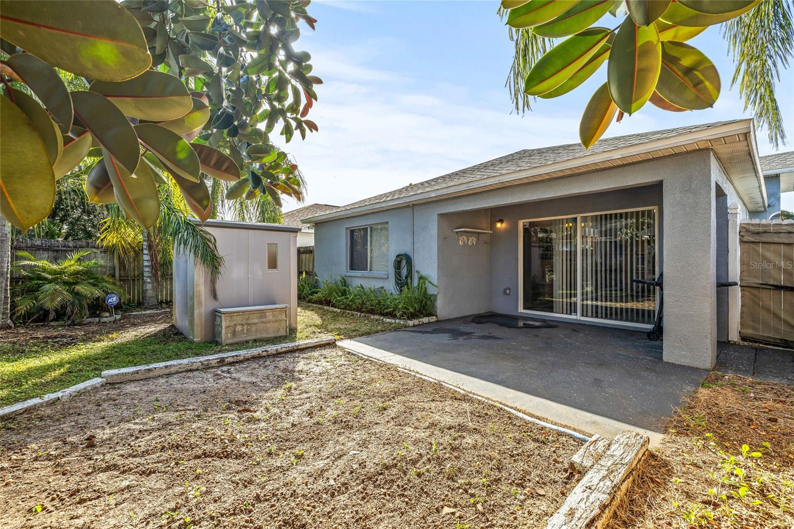 4416 COUNTRY HILLS BLVD