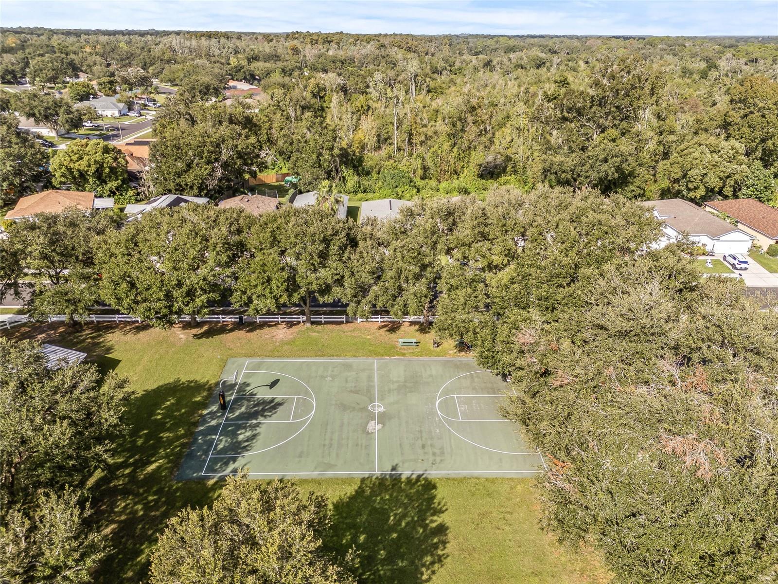 4416 COUNTRY HILLS BLVD