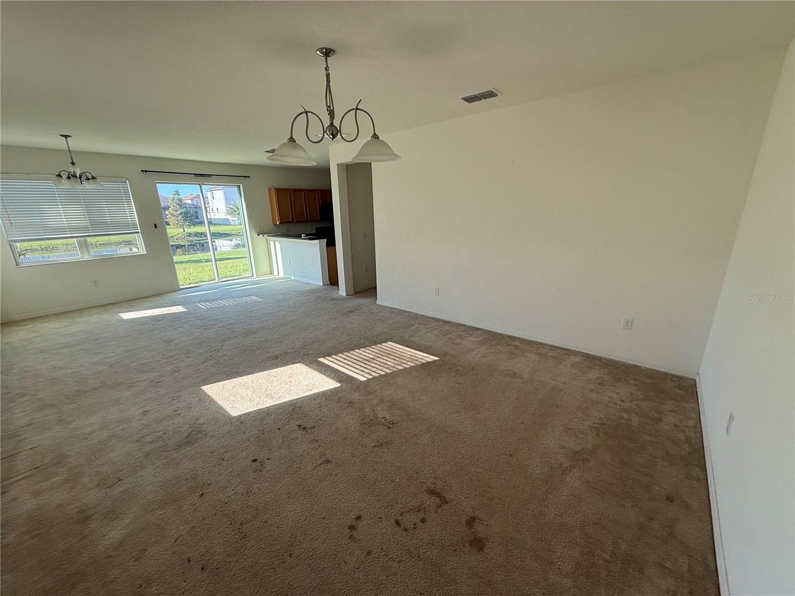 10621 LAGUNA PLAINS DR