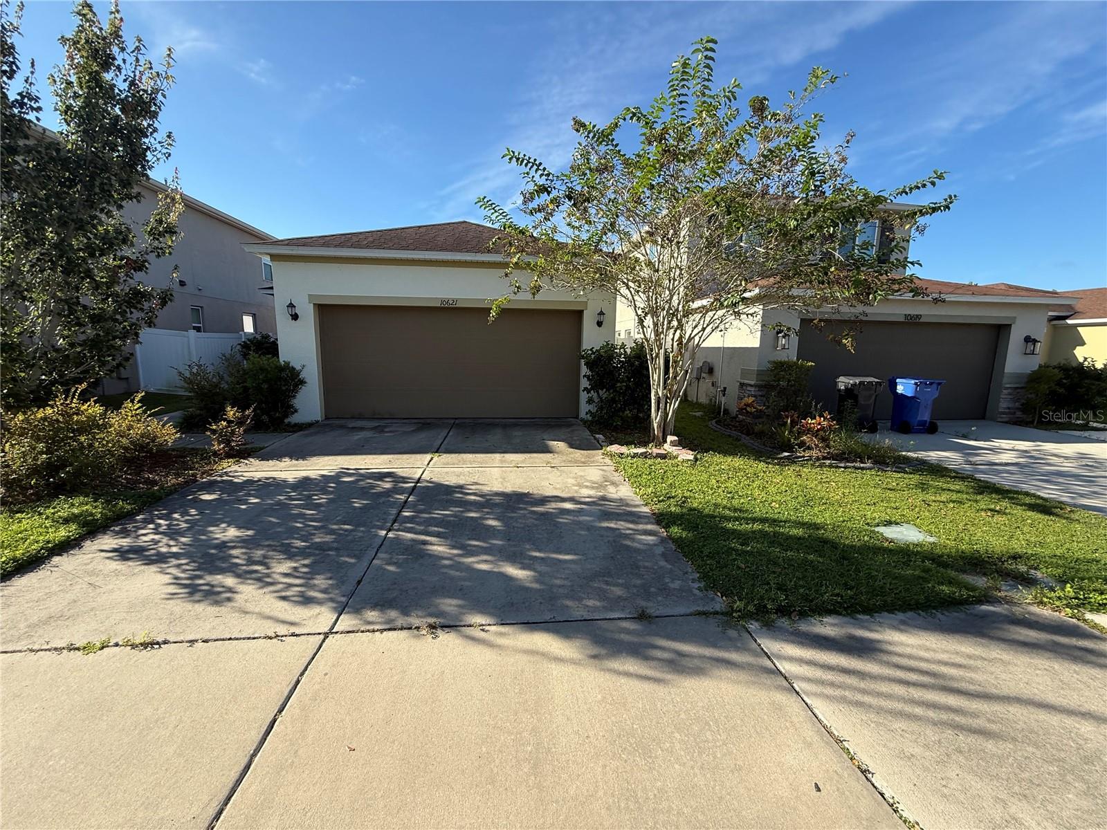 10621 LAGUNA PLAINS DR