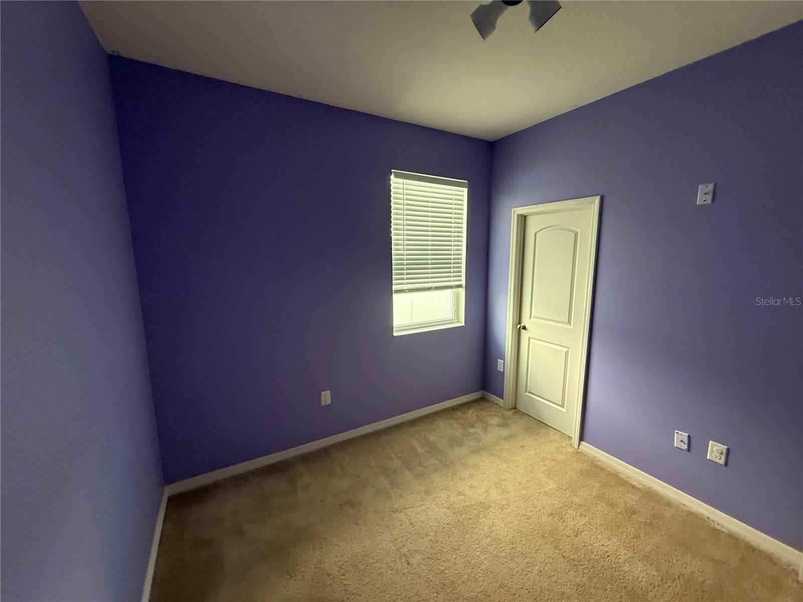 10621 LAGUNA PLAINS DR