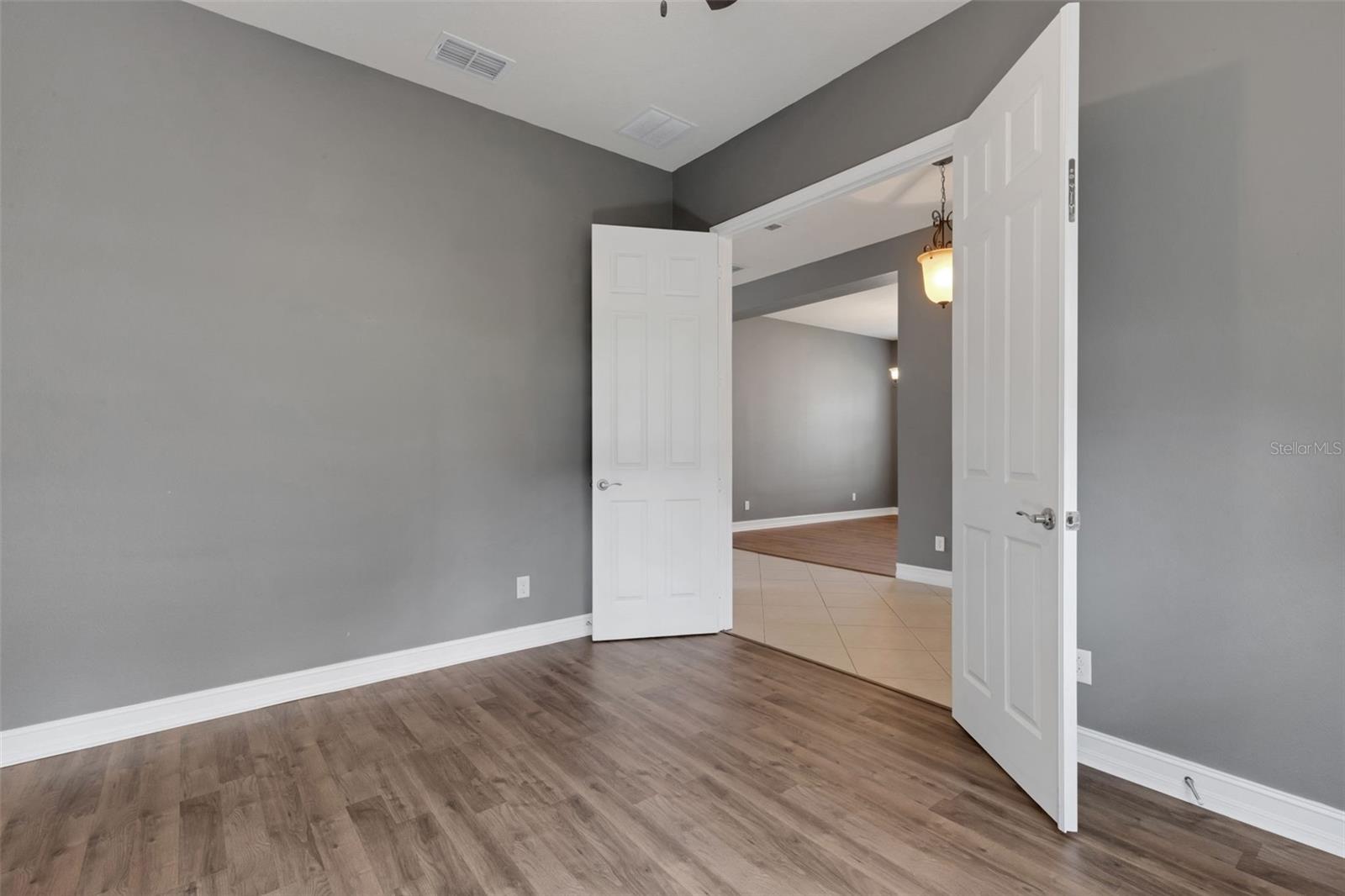 15841 COBBLE MILL DR