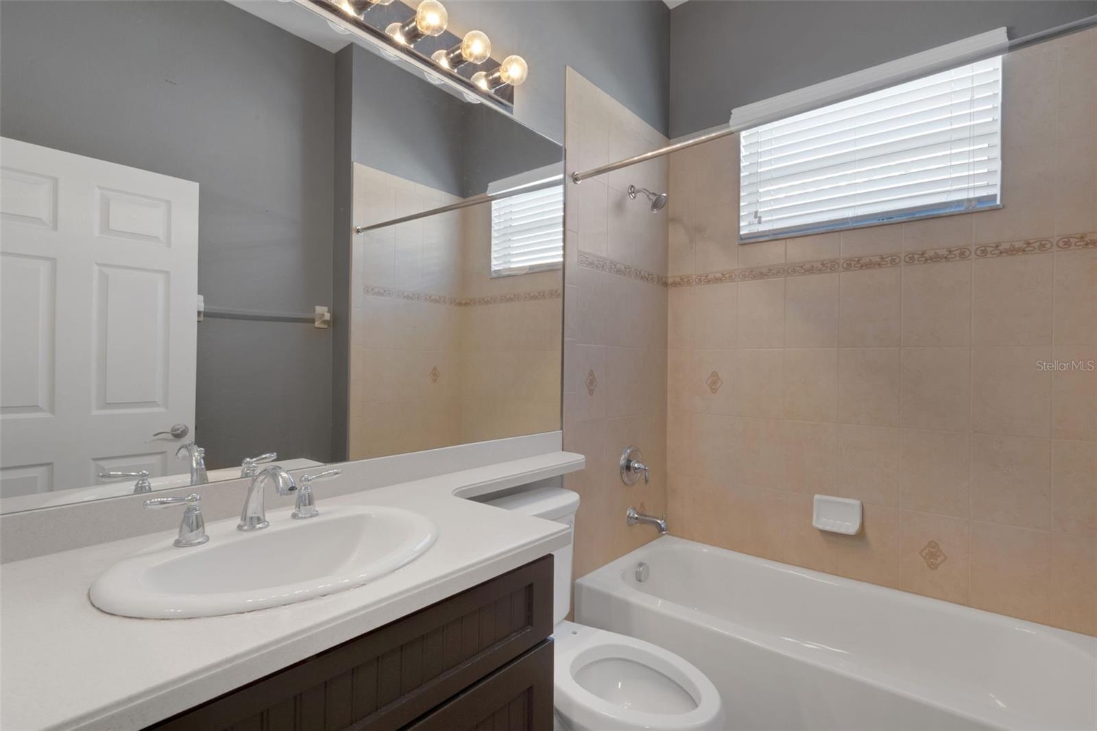 15841 COBBLE MILL DR