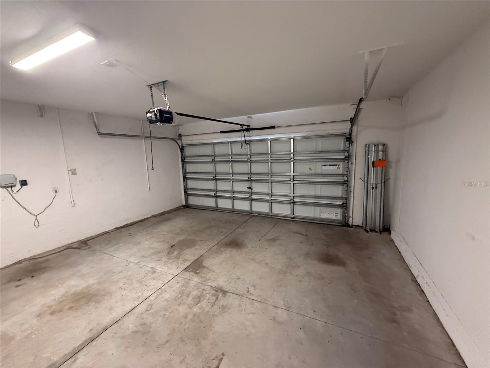 9423 CHANNING HILL DR