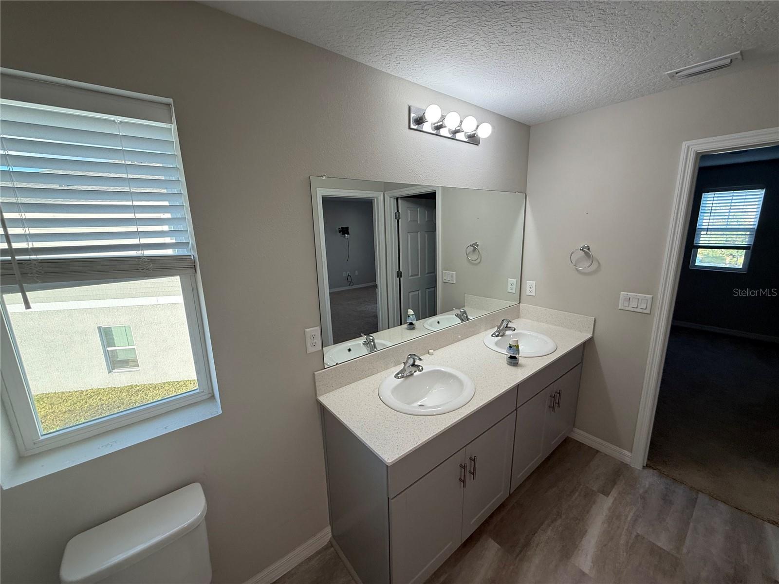 13106 ZOLO SPRING CIR