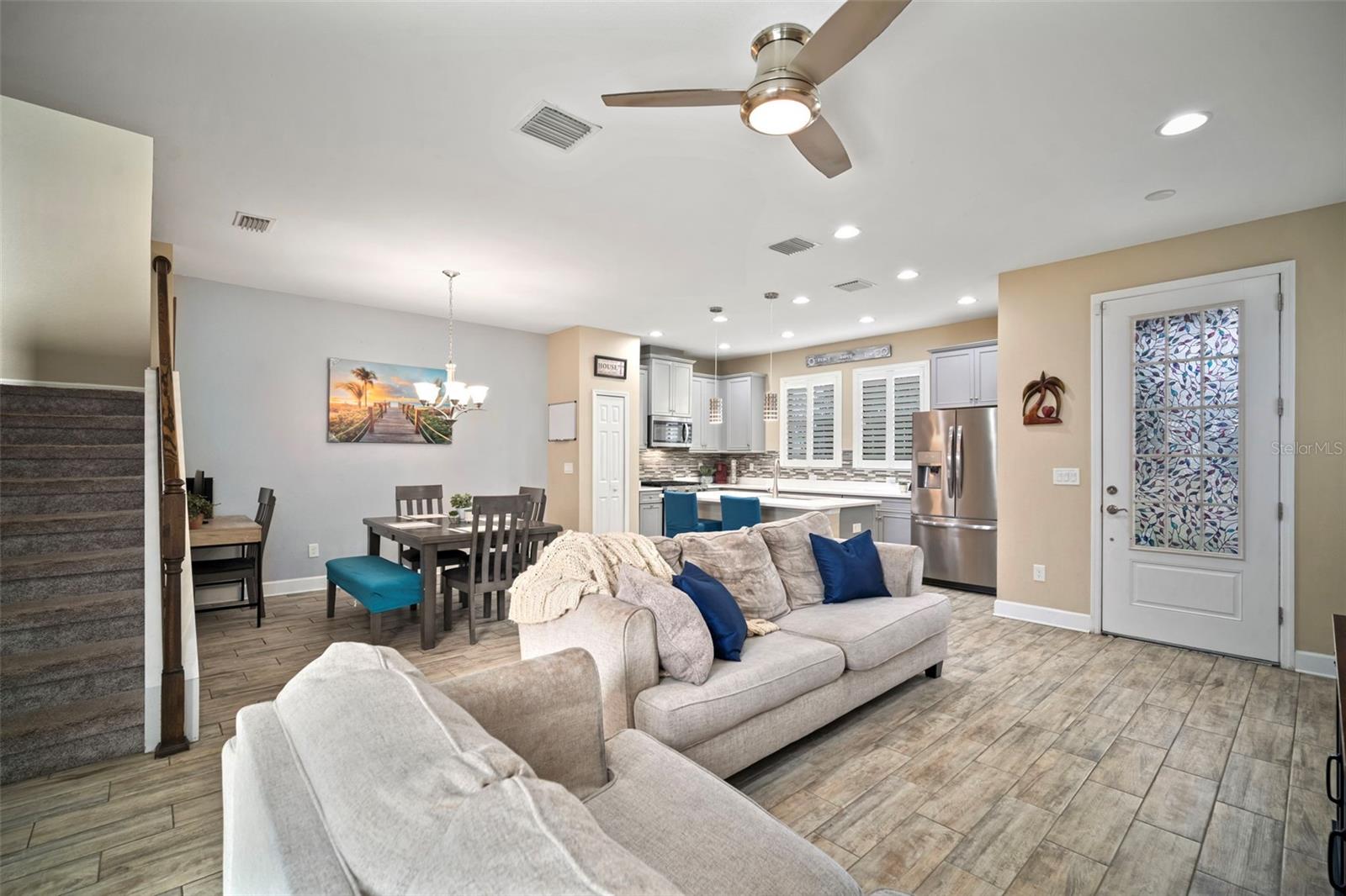 5807 CIRCA FISHHAWK BLVD