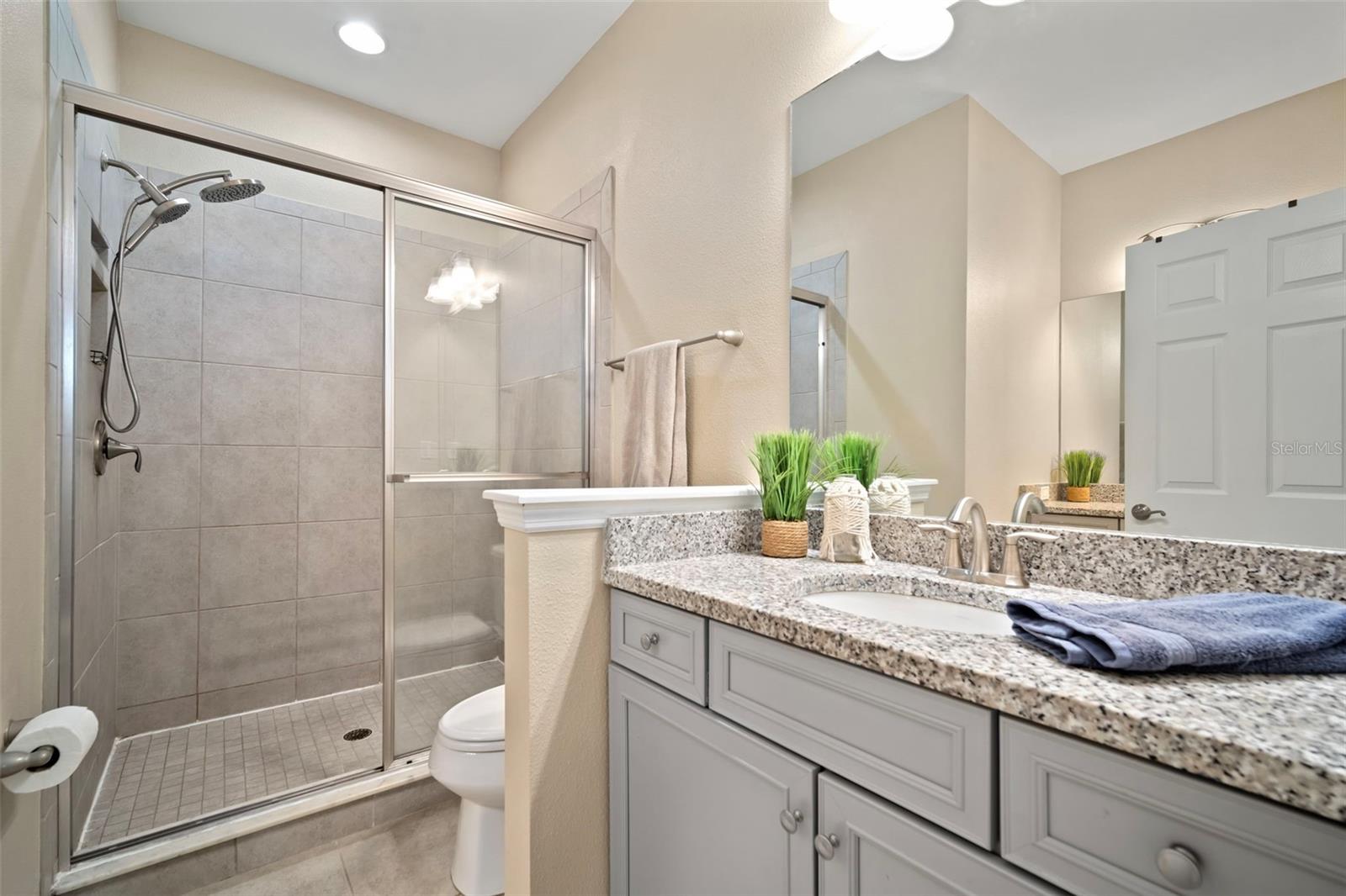 5807 CIRCA FISHHAWK BLVD