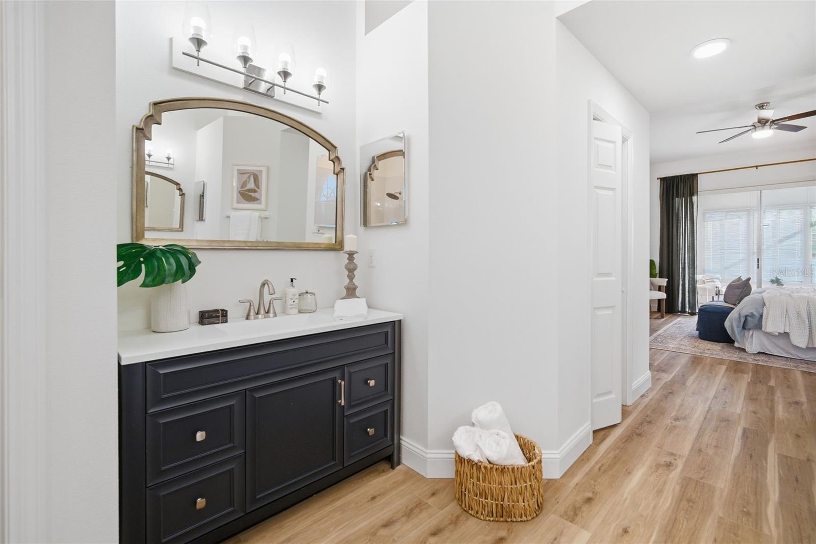 4406 RIVER OVERLOOK DR