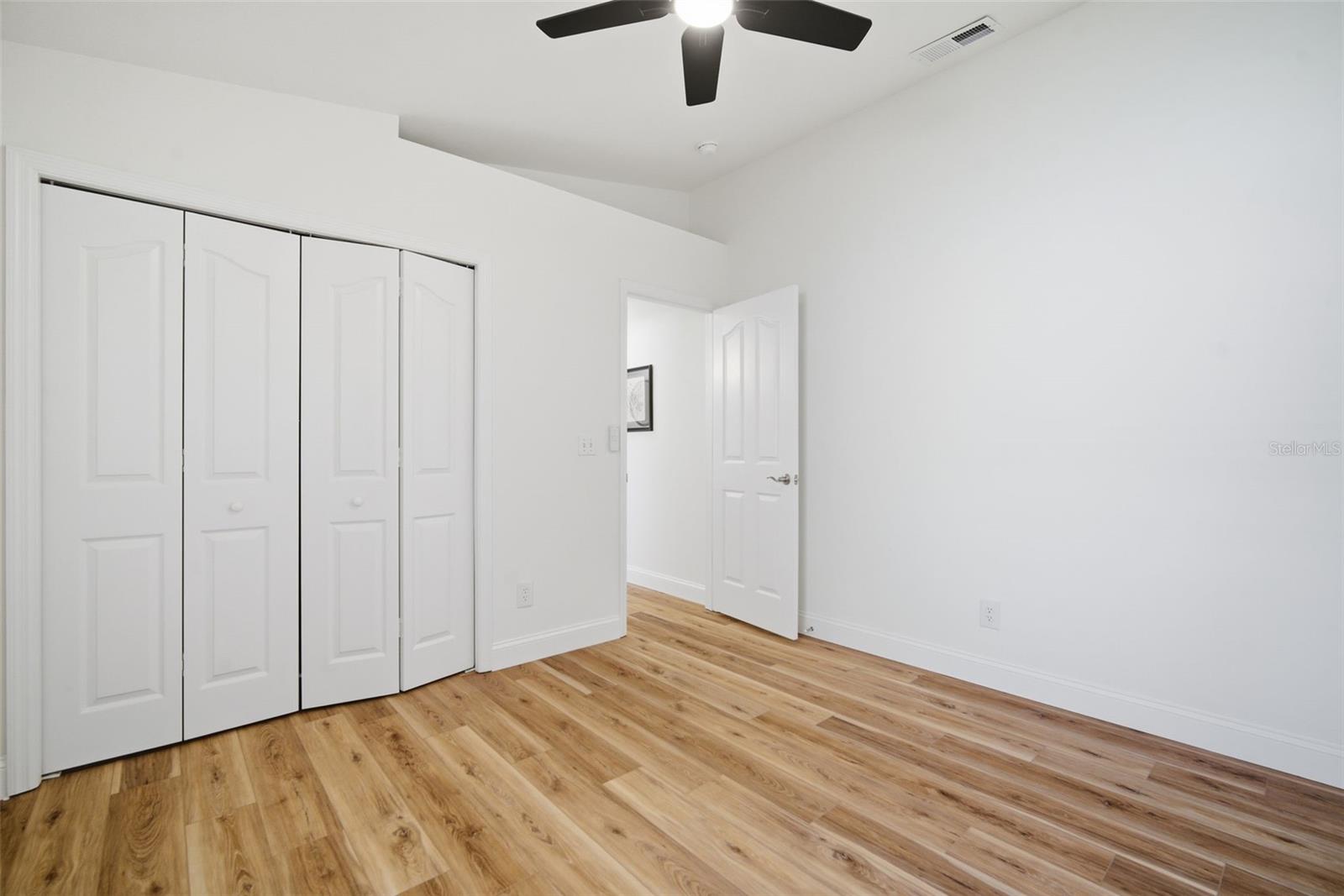 4406 RIVER OVERLOOK DR