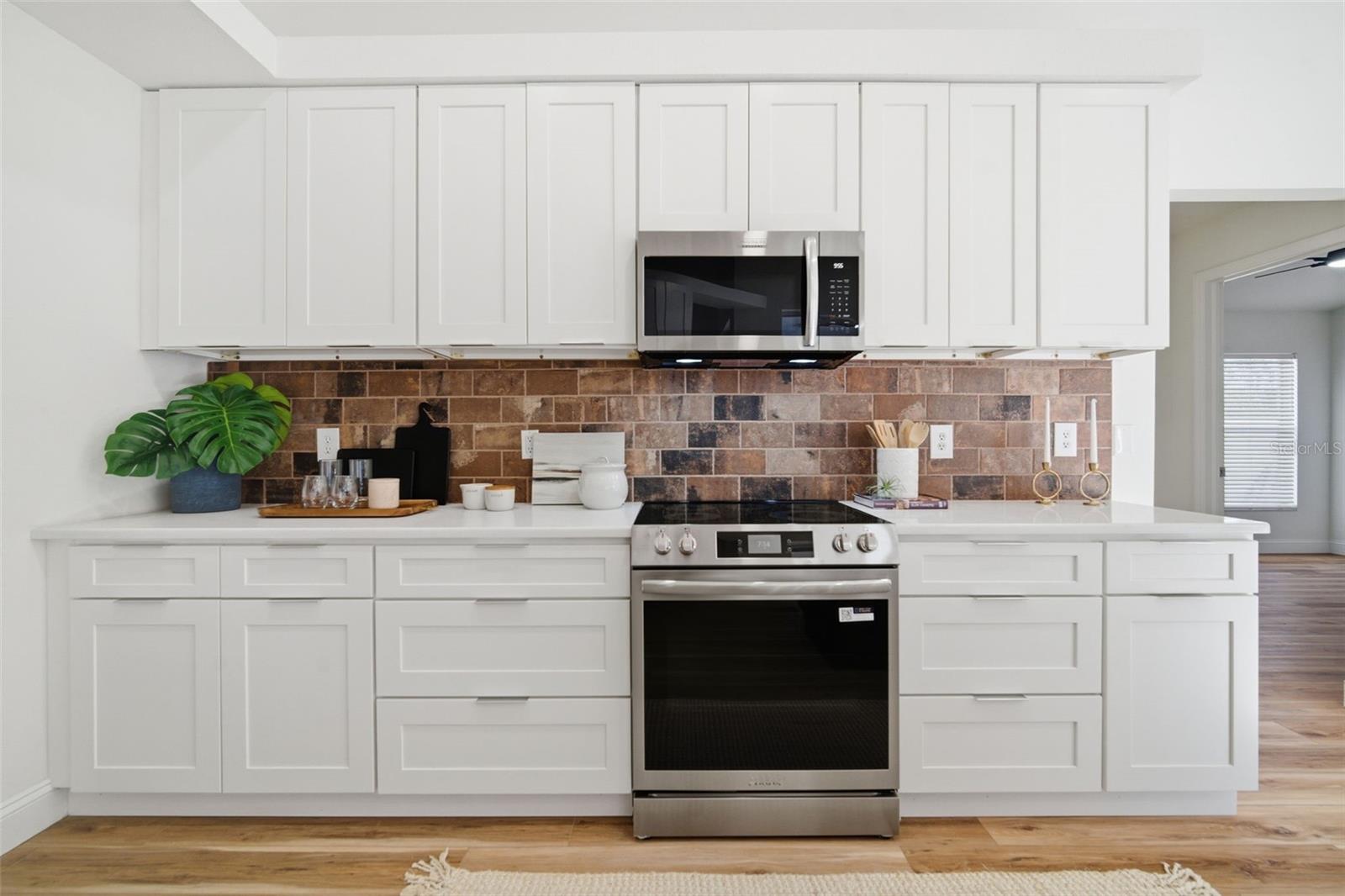 4406 RIVER OVERLOOK DR