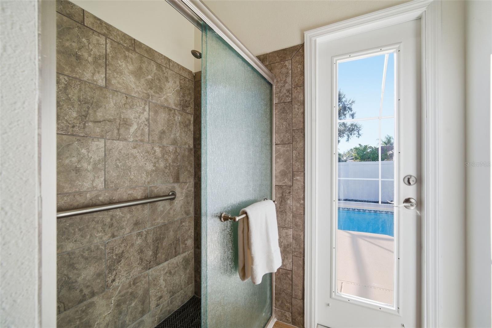 4406 RIVER OVERLOOK DR