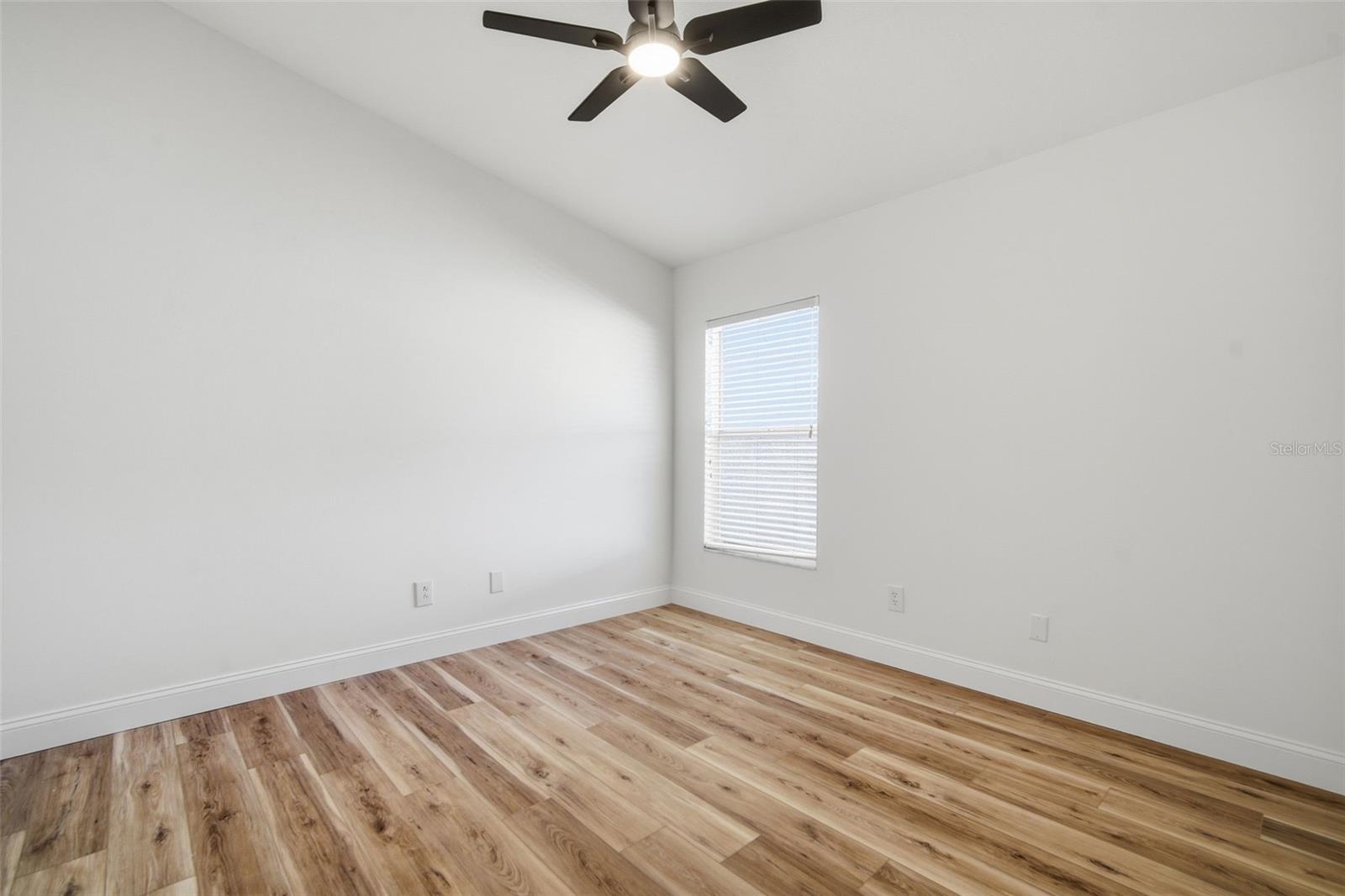 4406 RIVER OVERLOOK DR