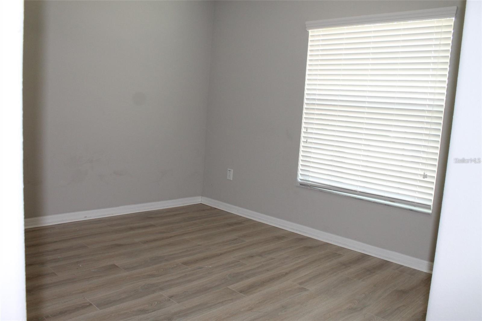 10633 STANDING STONE DR