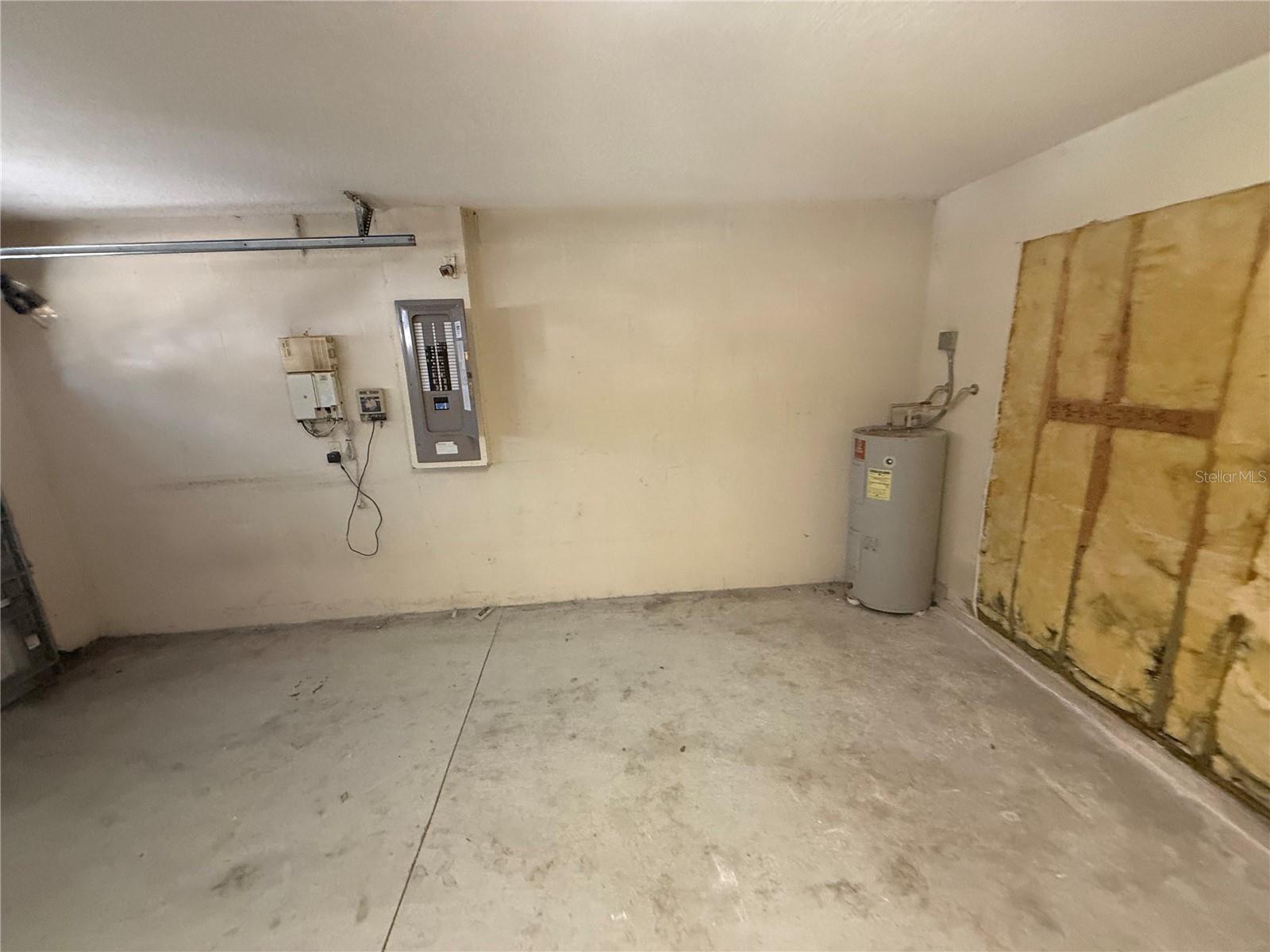 2313 LAWRENCE HALL ST