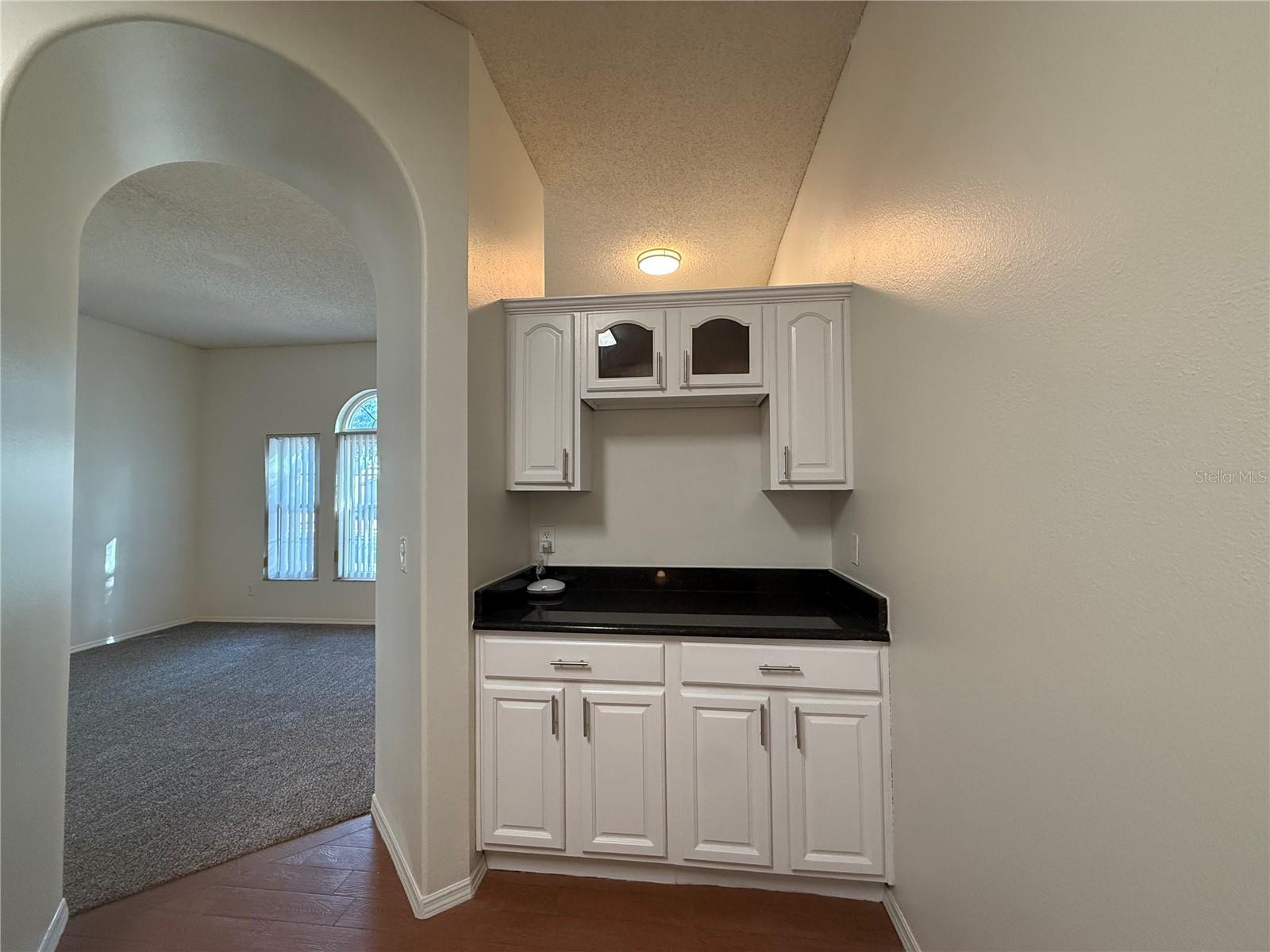 5901 ERHARDT DR