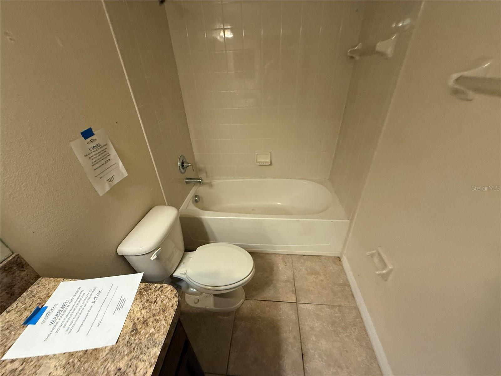 1511 HARBOUR BLUE ST