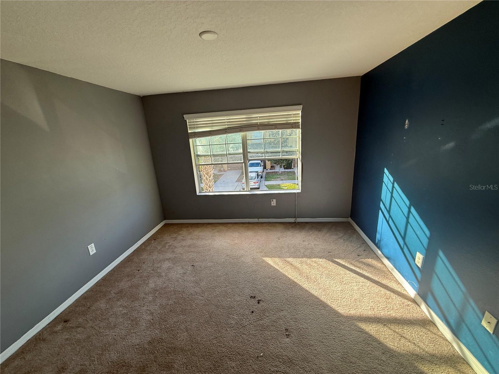 1511 HARBOUR BLUE ST