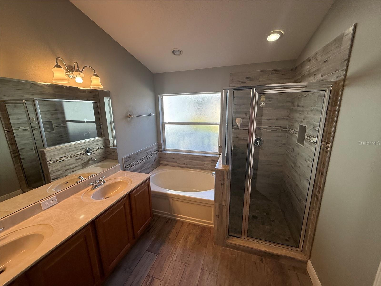 11547 ADDISON CHASE DR