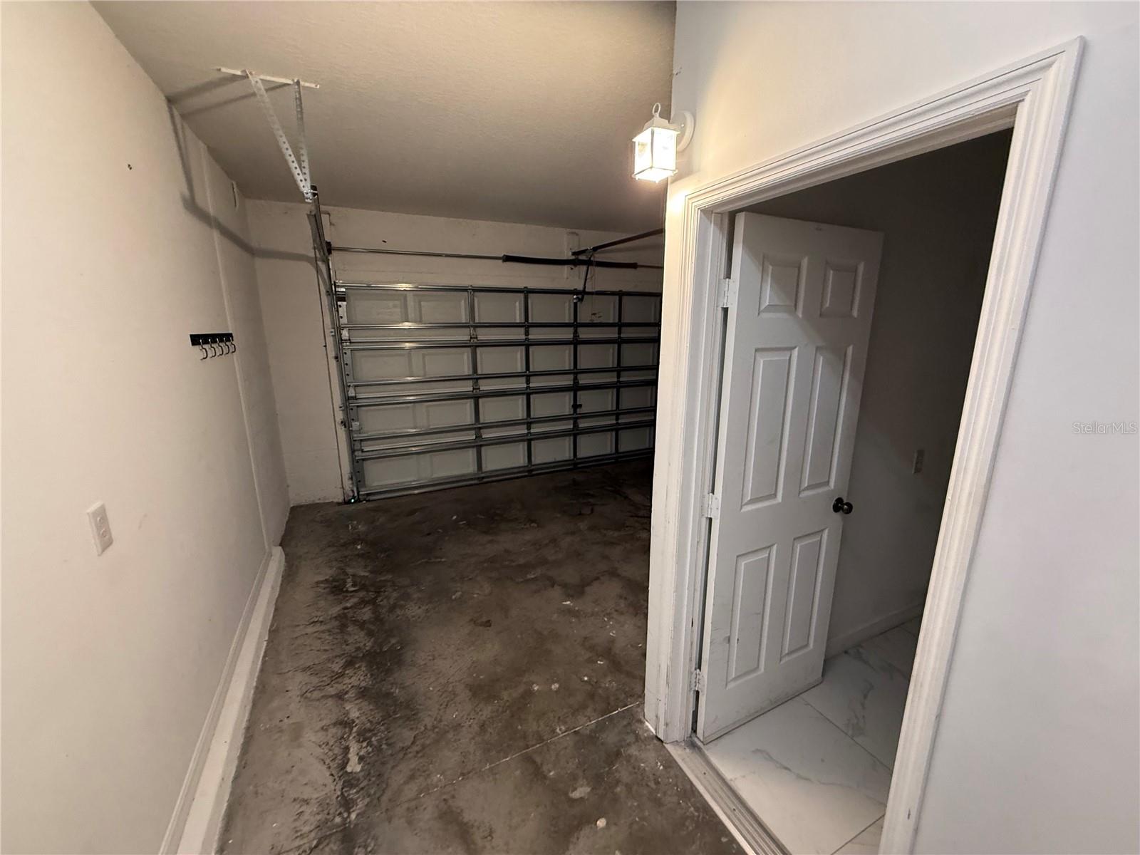 12016 MIRACLE MILE DR