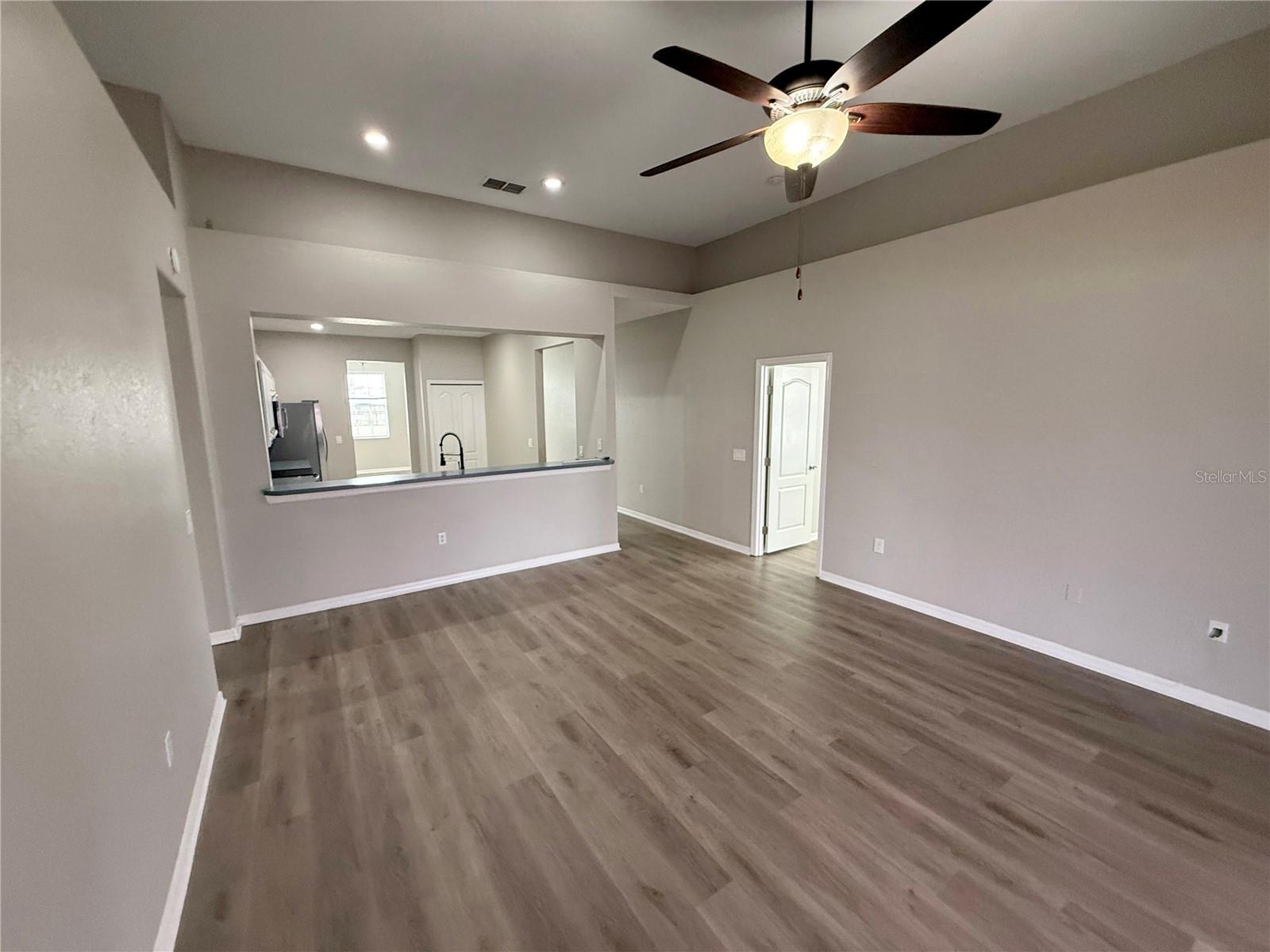 3934 BUTTONBUSH CIR
