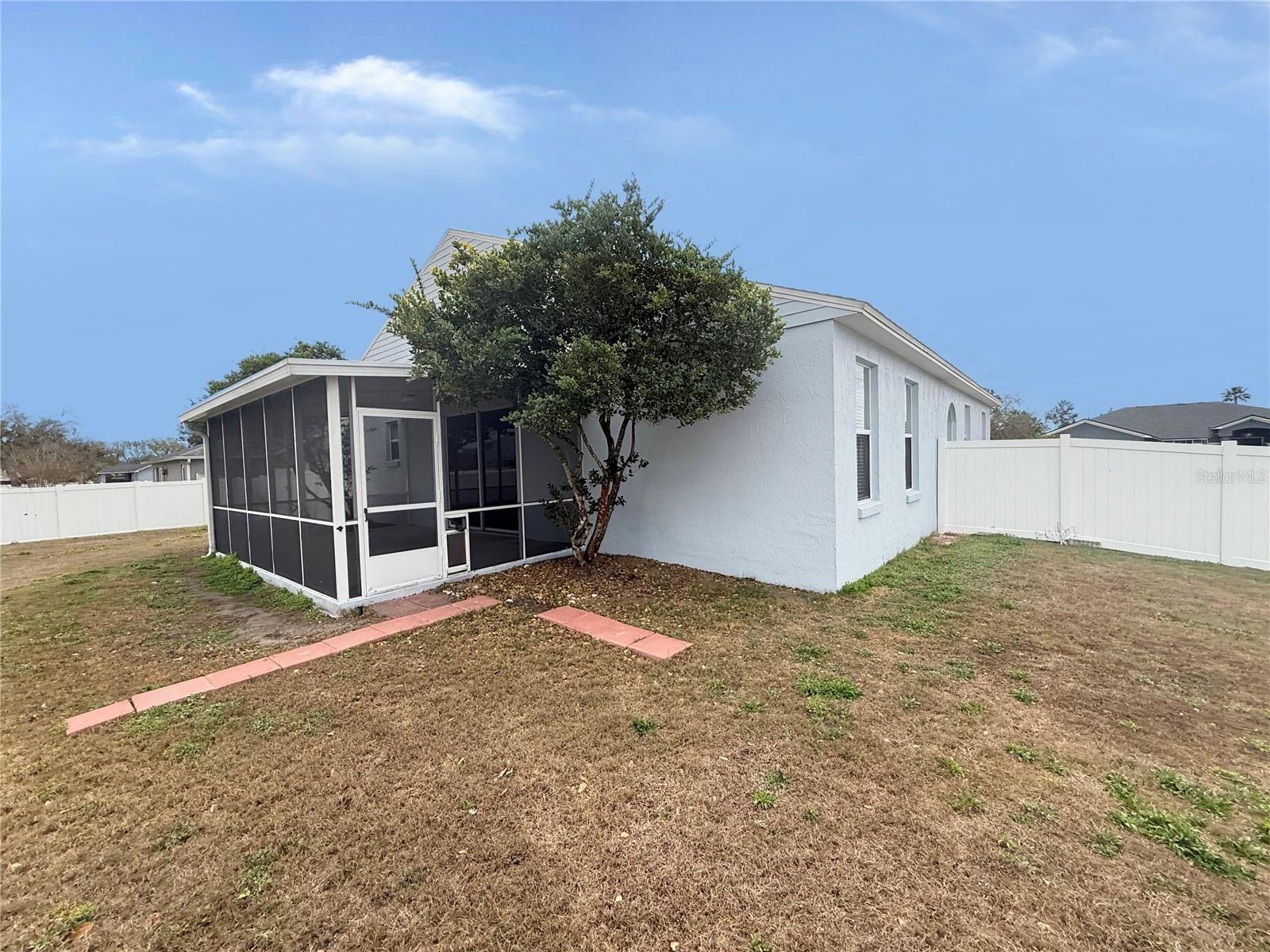 3934 BUTTONBUSH CIR