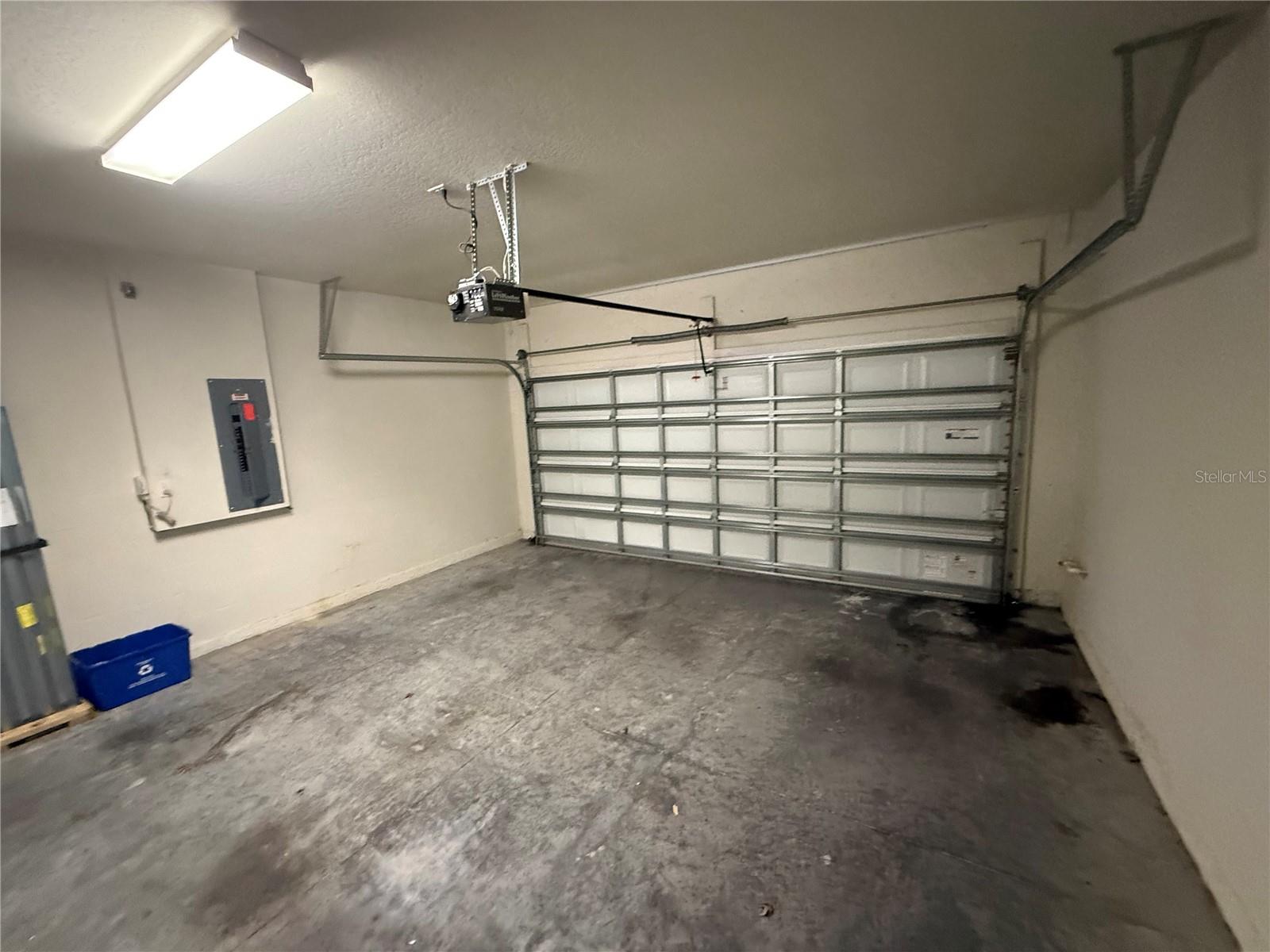 6108 MAGNOLIA PARK BLVD