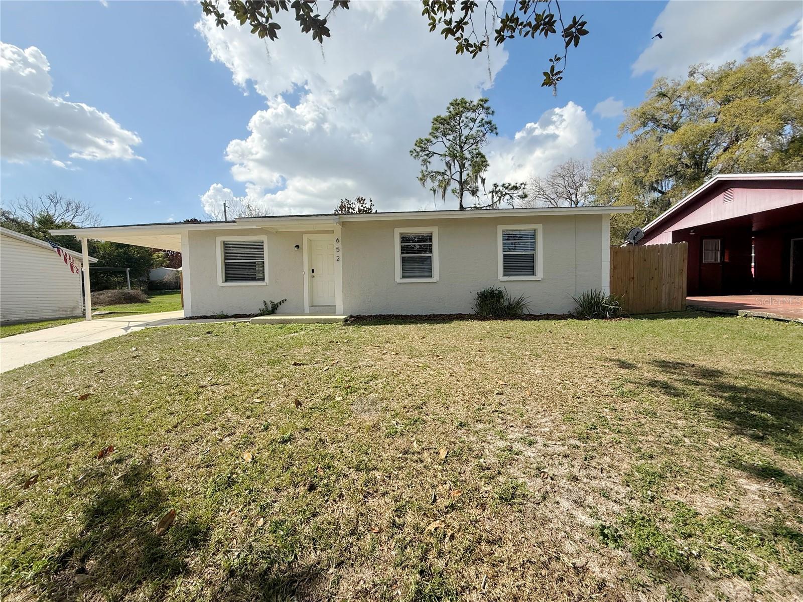 652 CANDYCE AVE