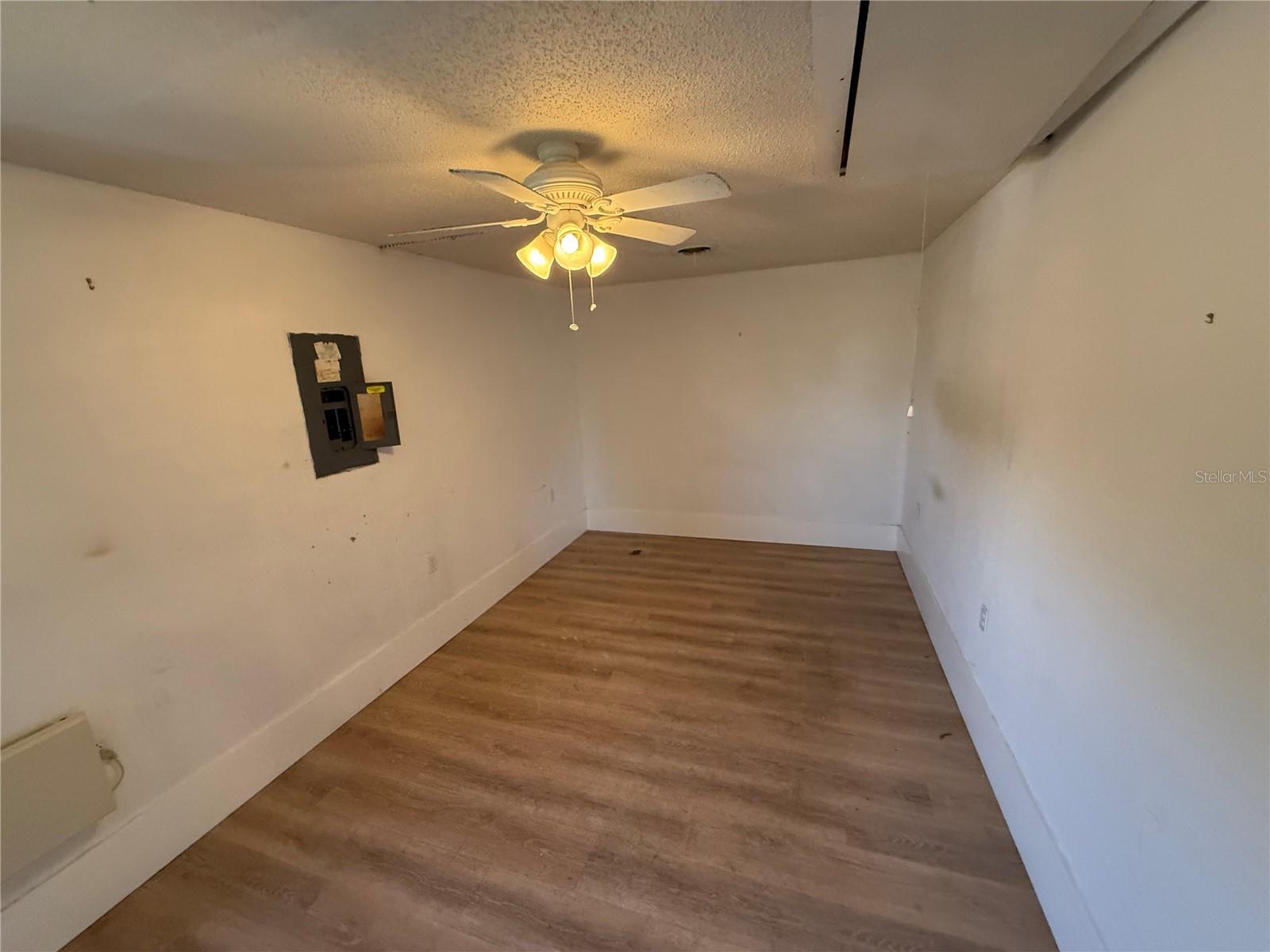 6608 36TH AVENUE DR W