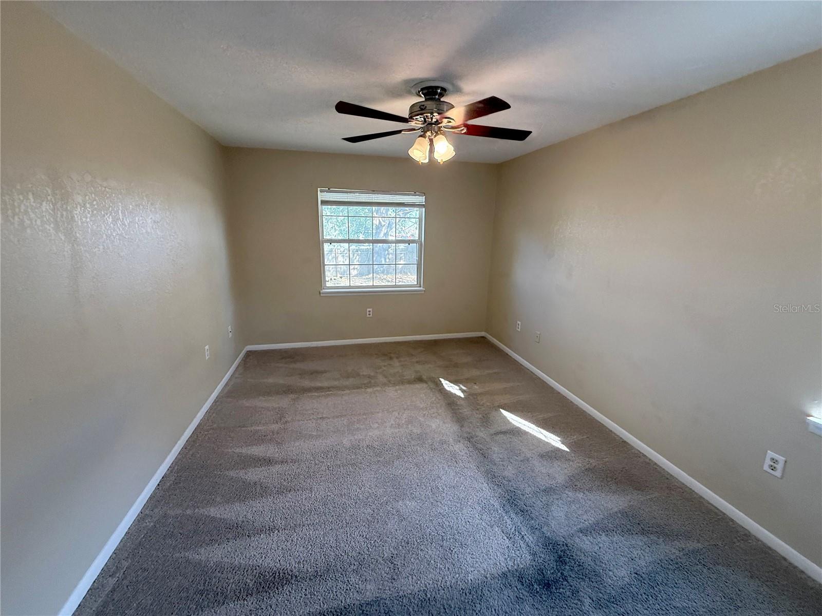 3844 WOODBURN LOOP E