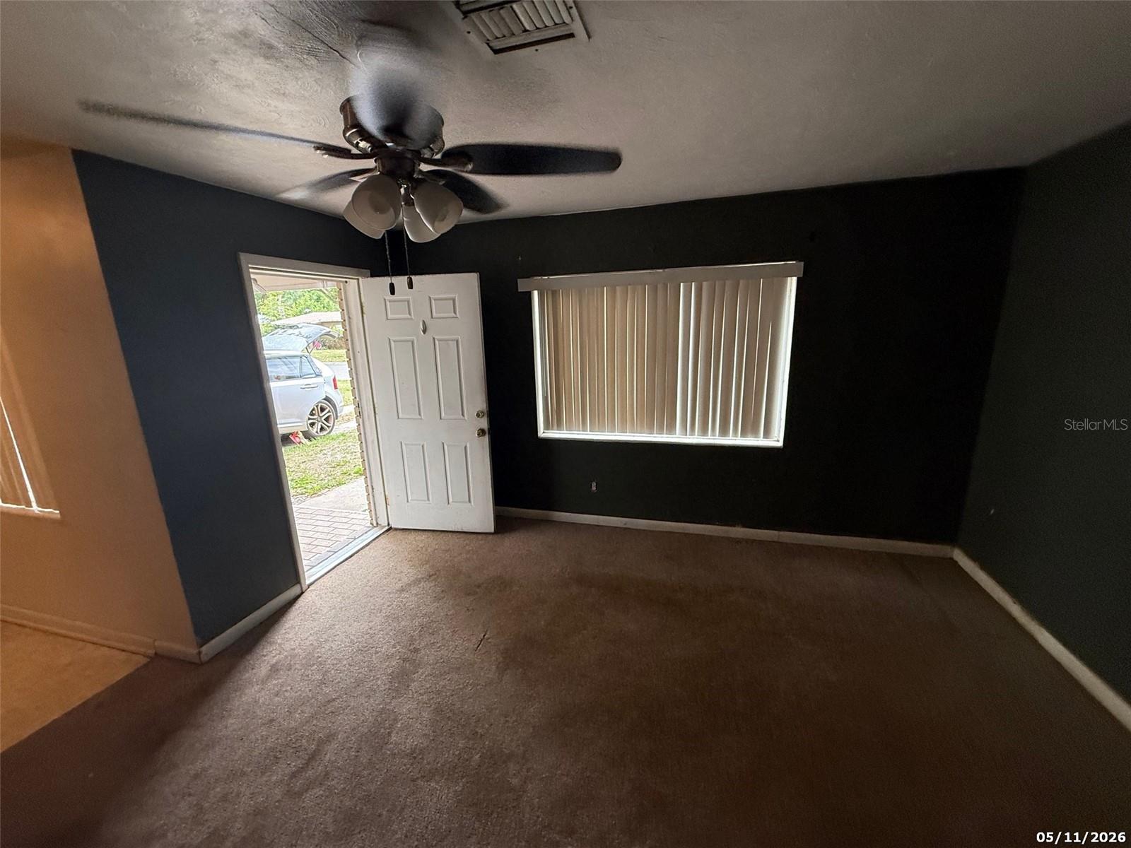 2715 DIXIE RD