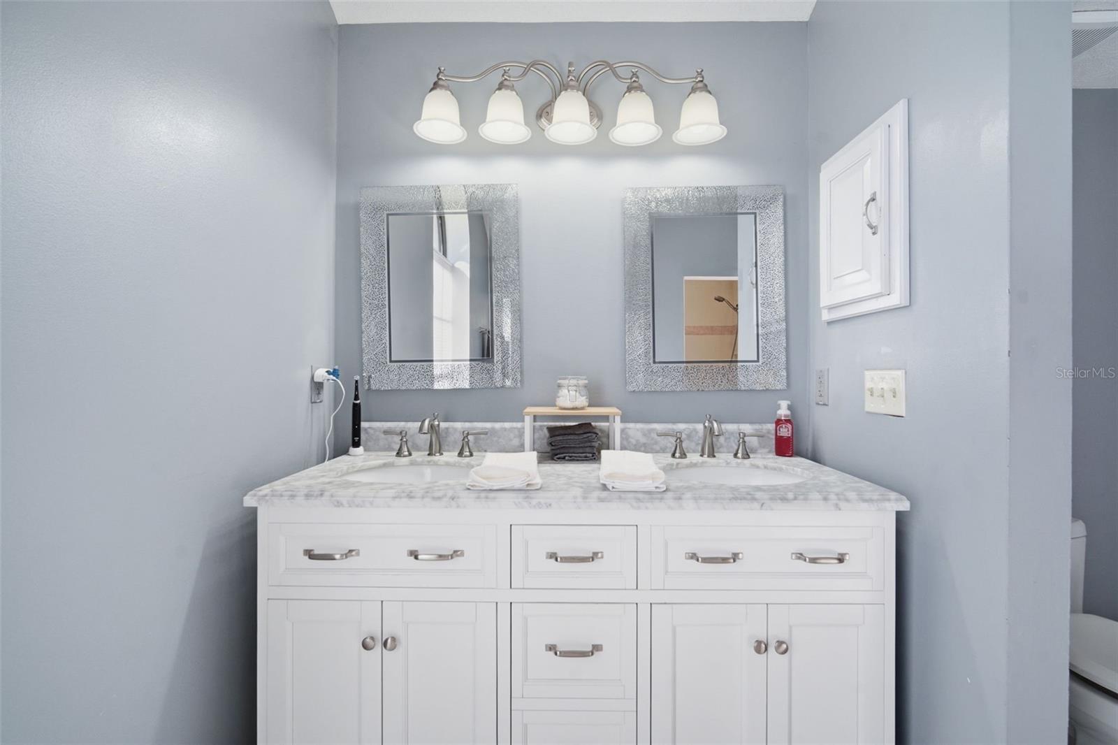 3108 ROLLING ACRES PL