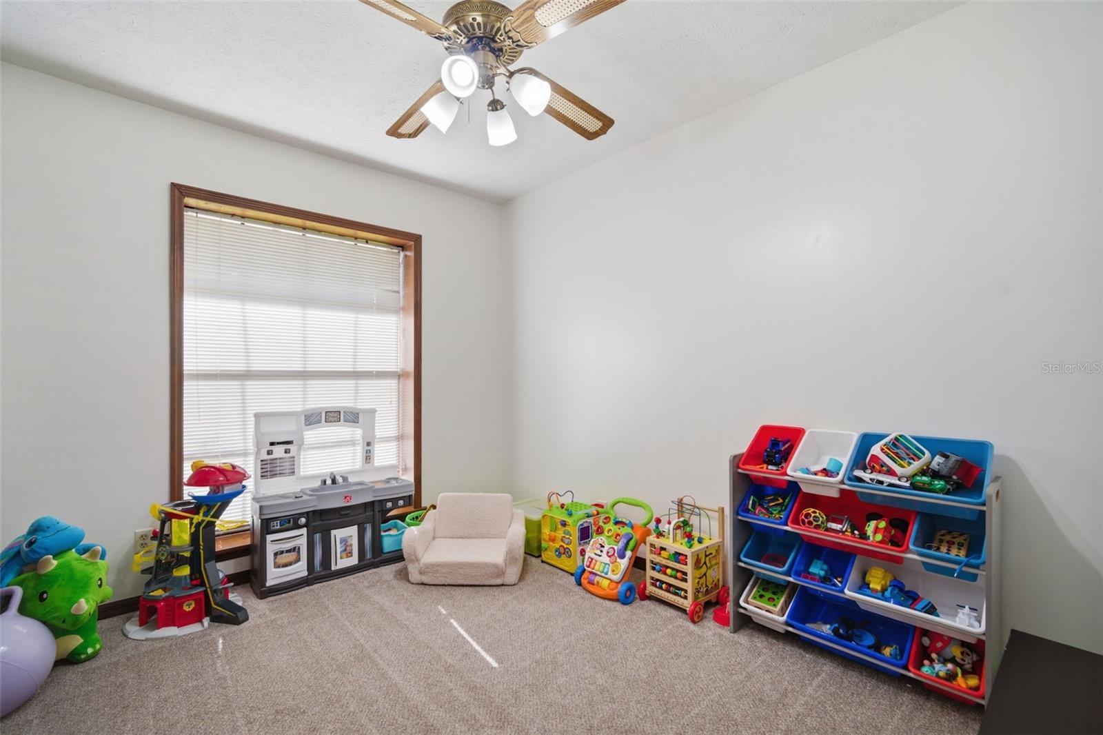 3108 ROLLING ACRES PL