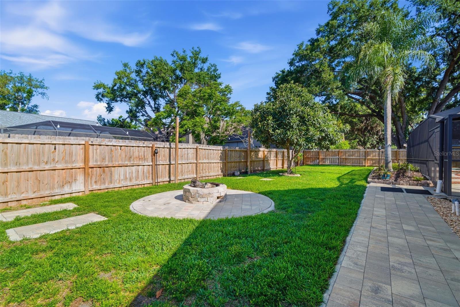 3108 ROLLING ACRES PL