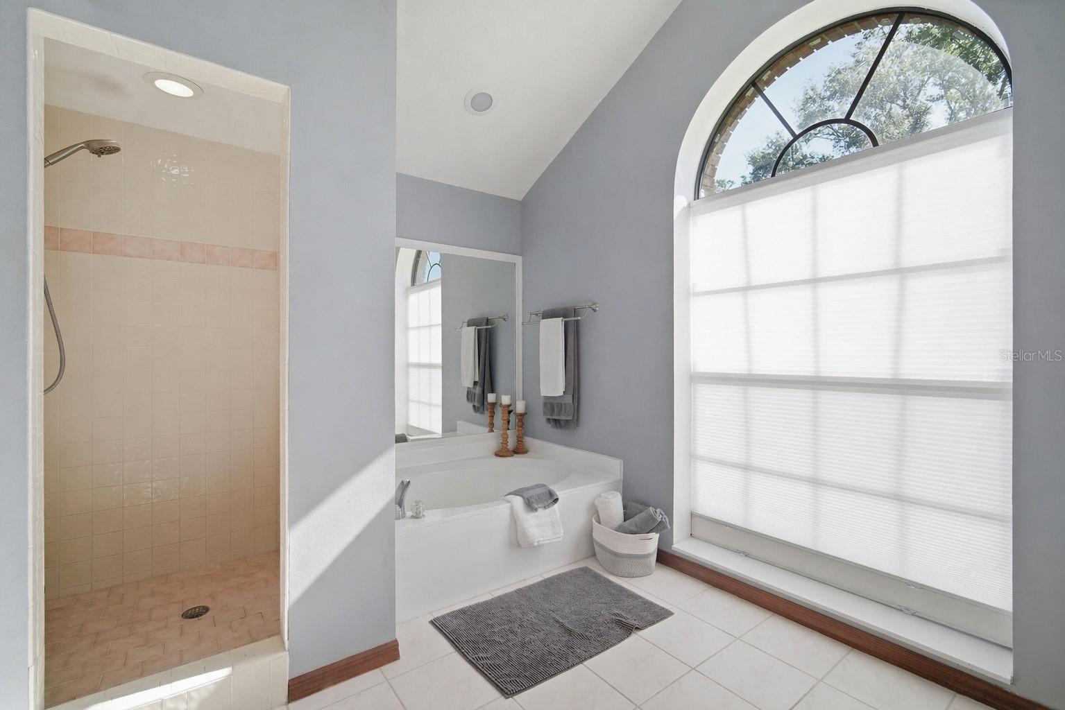 3108 ROLLING ACRES PL