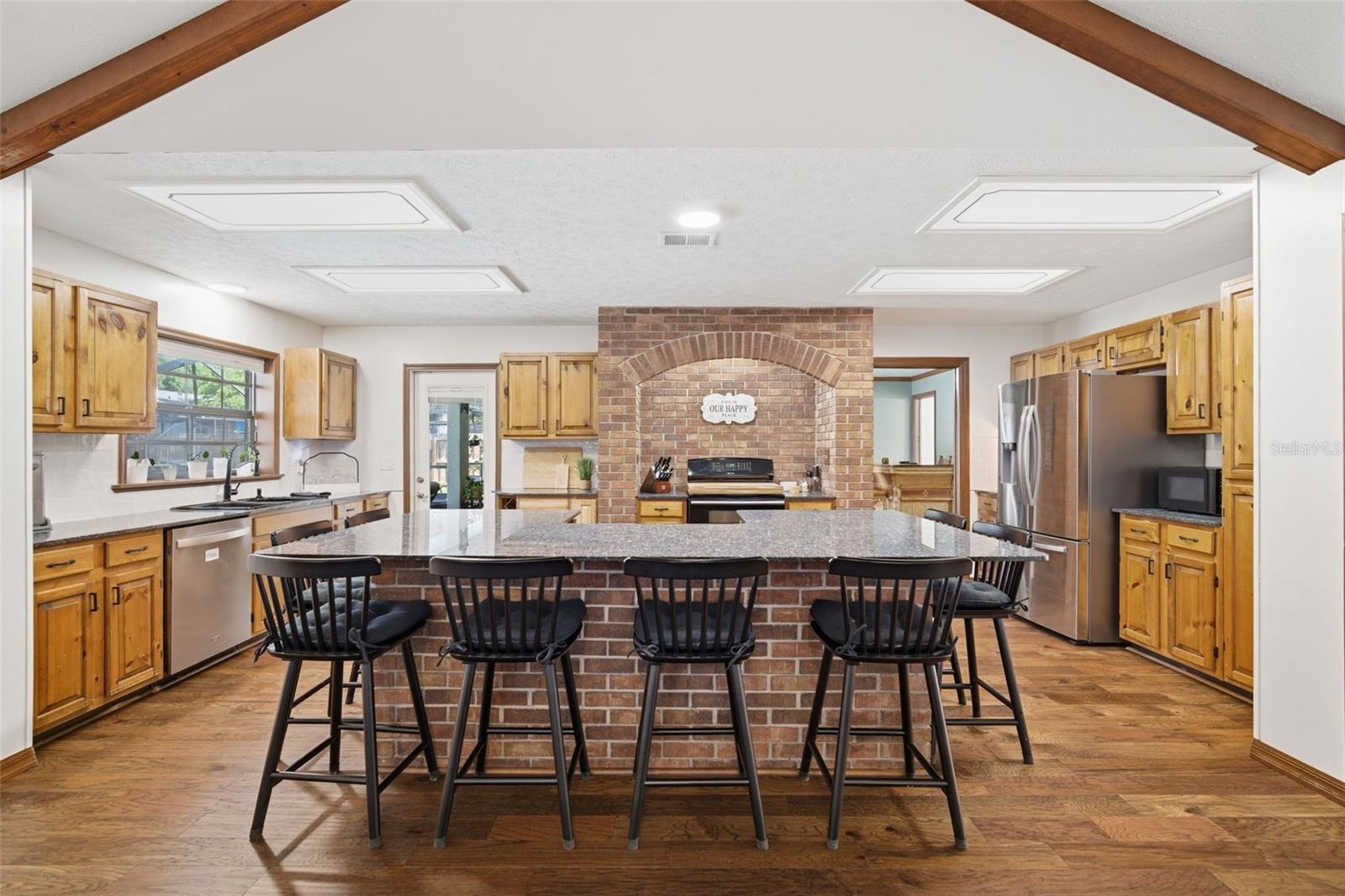 3108 ROLLING ACRES PL