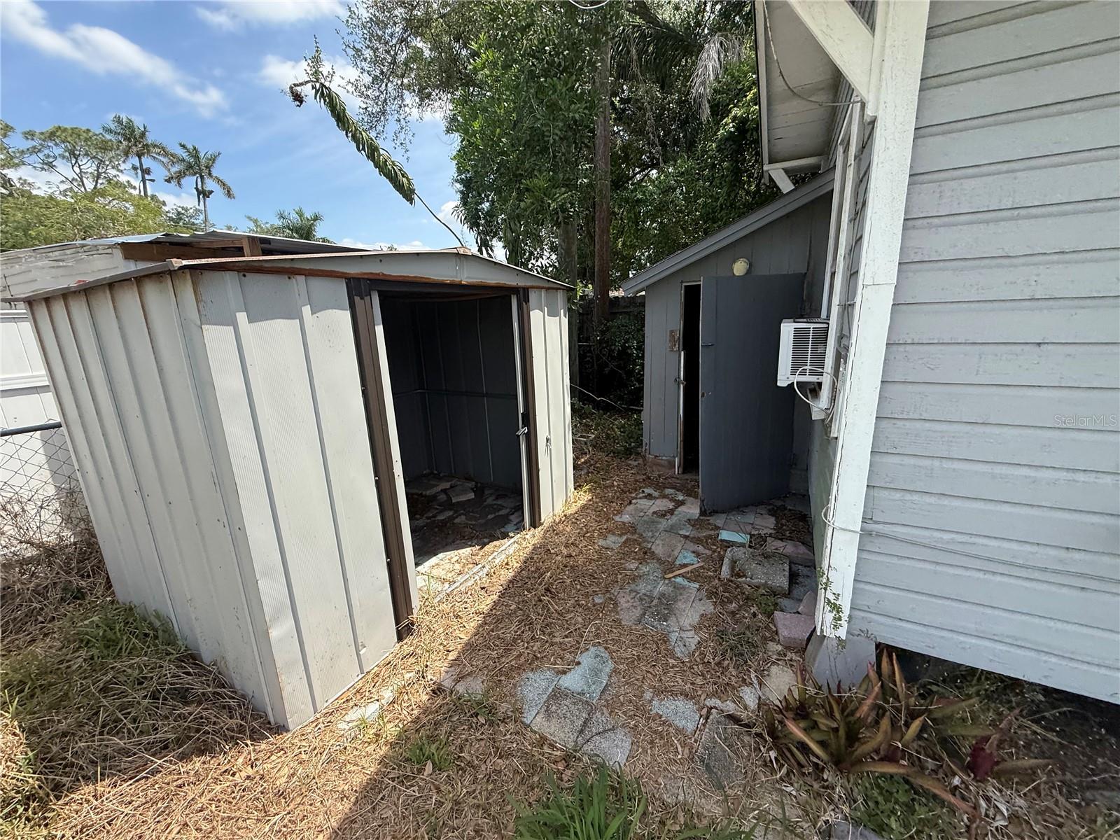 2722 9TH AVE W