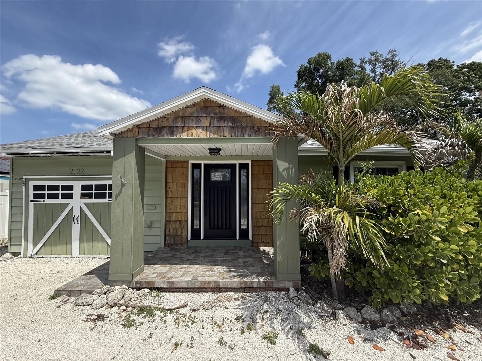 2722 9TH AVE W